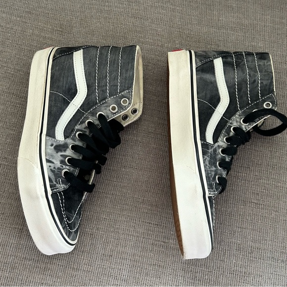 Vans Classic Black and Cream Sneakers - Picture 6 of 8
